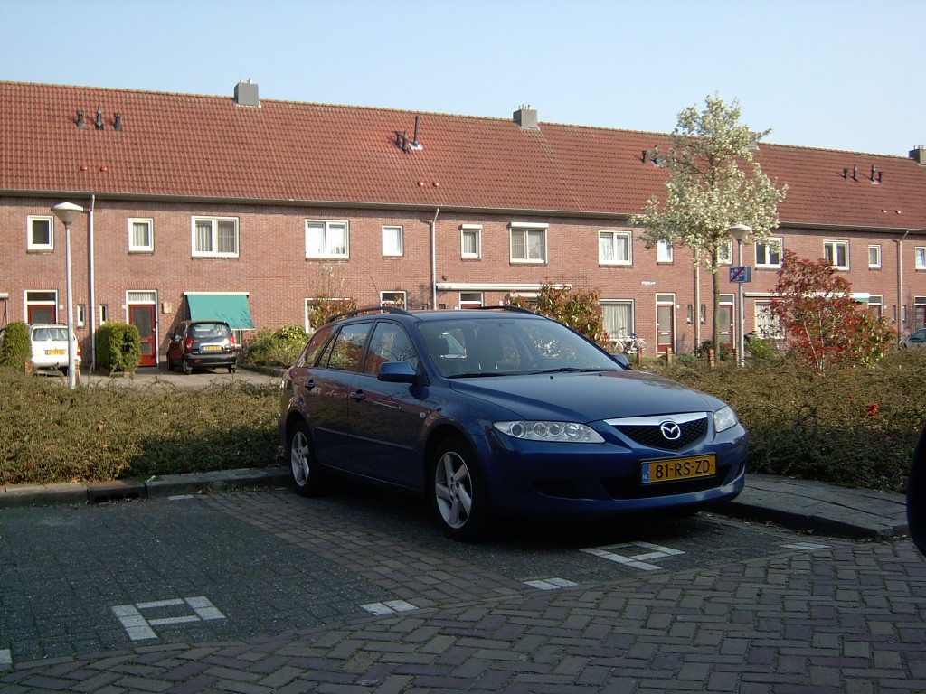 Mazda 6, Nederlands kenteken / Dutch license plate 81-RS-ZD